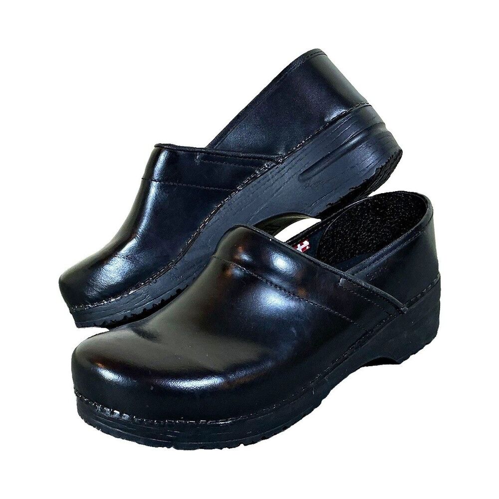 Sanita 44 Professional Clogs Men’s Black Leather Slip On Shoes 10